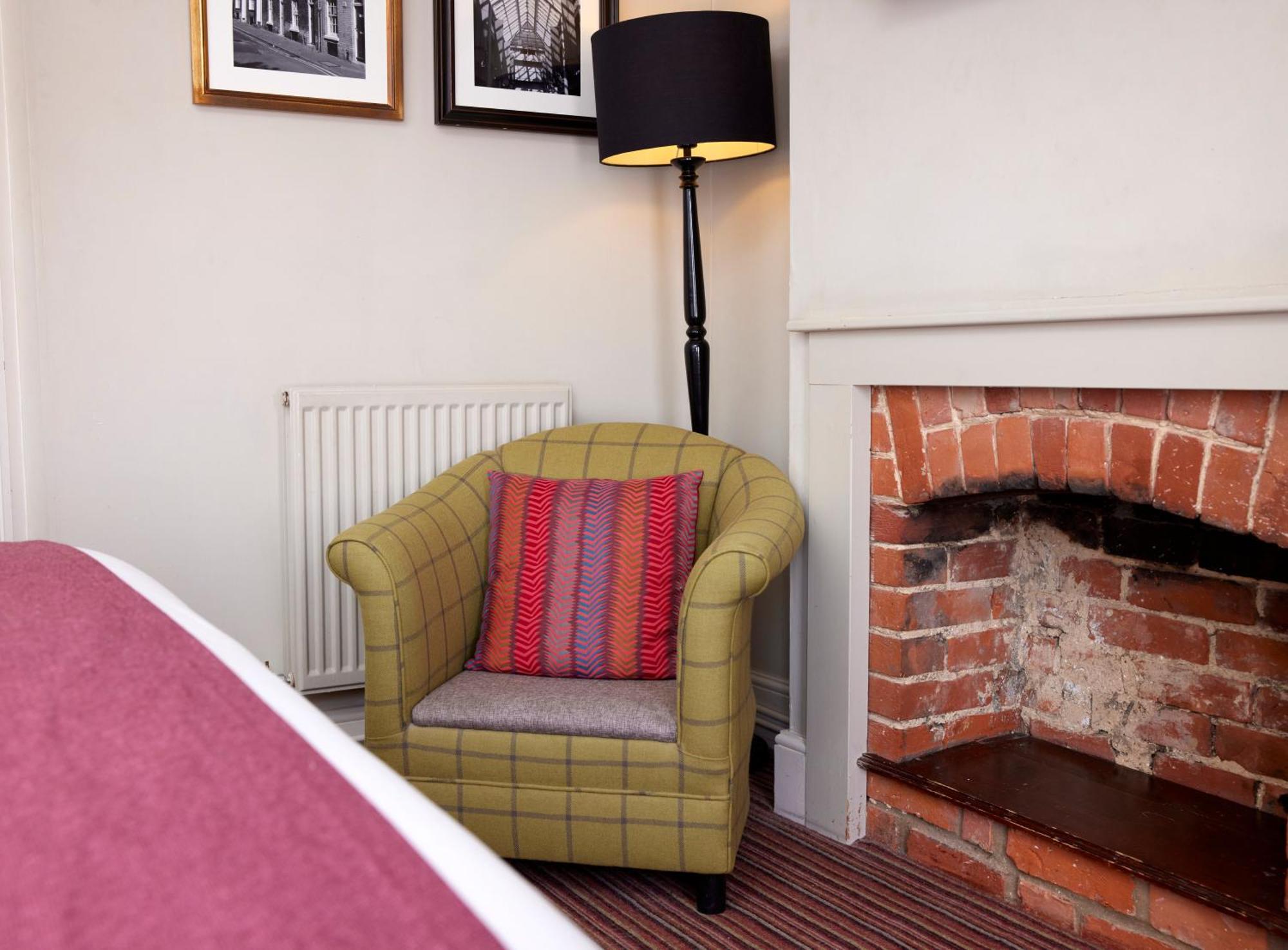 The Bushel By Greene King Inns Bury St. Edmunds Exteriör bild